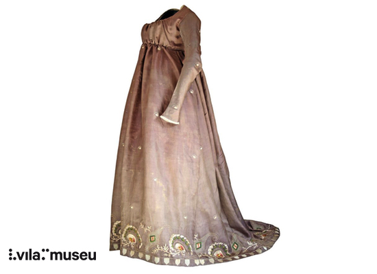 Round gown 1790-1799)